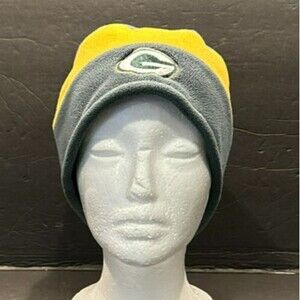 Reebok NFL Green Bay Packers Green & Yellow Fleece Beanie One Size Fits Most